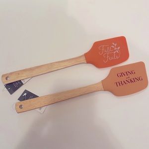 Set of 2 wooden silicone spatulas. Fall thanksgiving style.